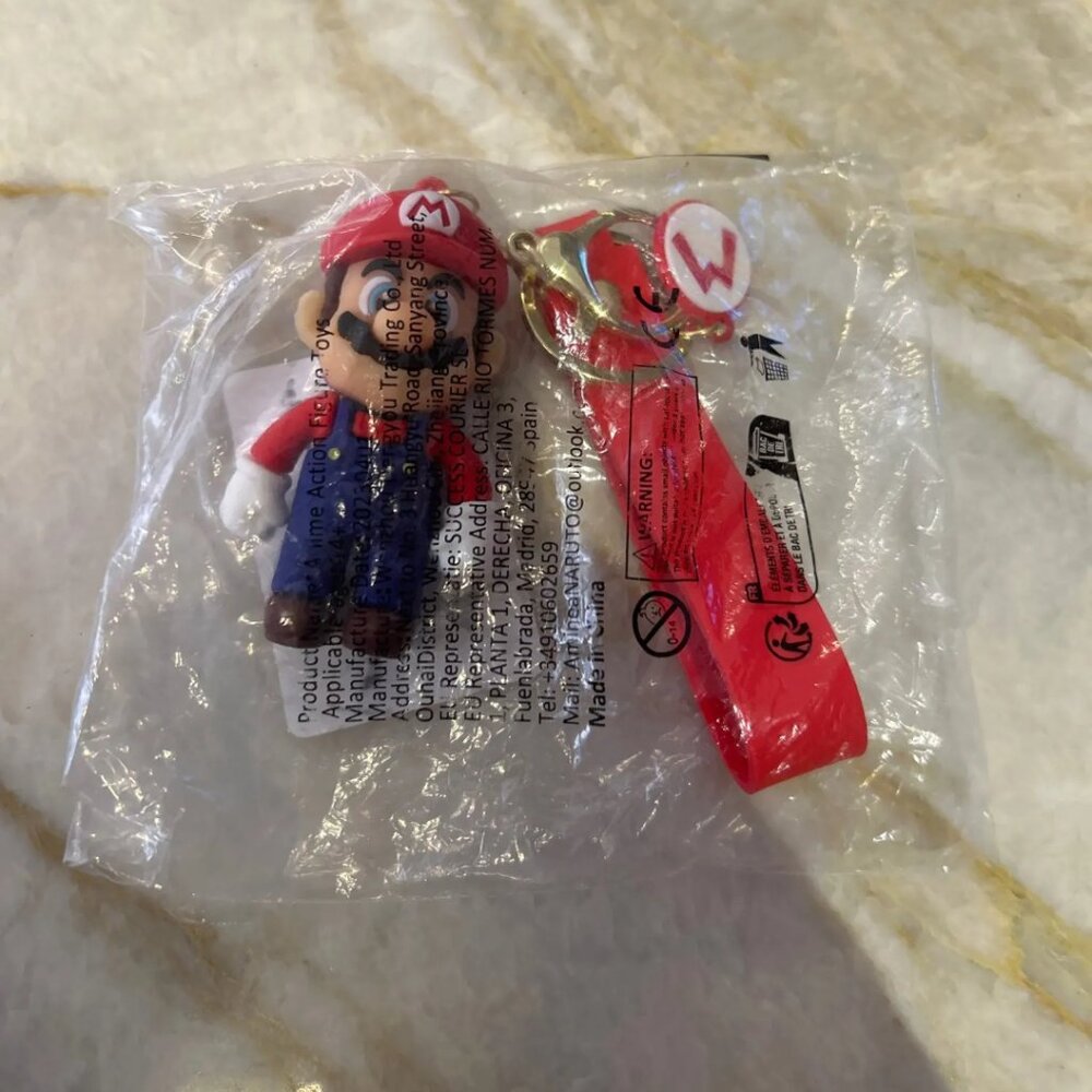 New!!! Mario NINTENDO SUPER MARIO Brothers Key Chains Action figure Pendant toy!